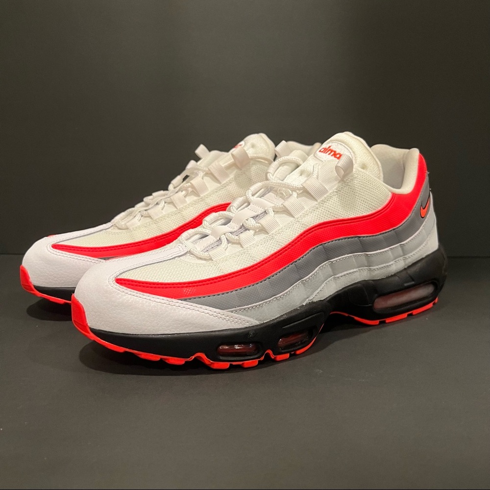 Nike Air Max 95 Bright Crimson Comet